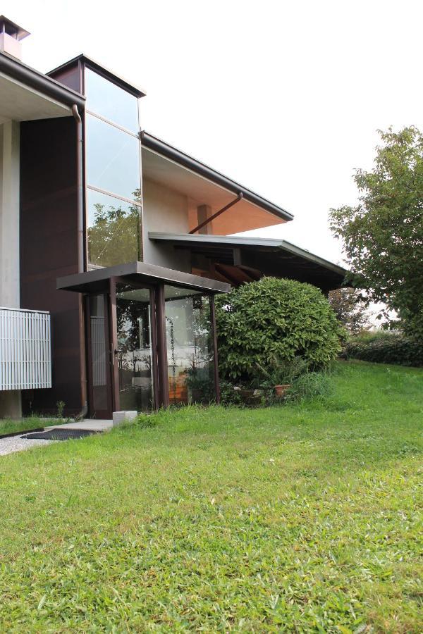 Guest House Italo & Anna Pasian di Prato エクステリア 写真